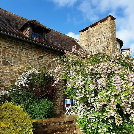 Saint-Martin-de-Fressengeas Le Fuchier B&B 외부 사진